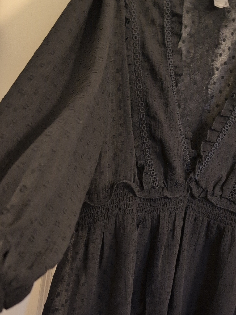 VENUS Black Sheer Ruffle Dobby Mesh Blouse Smocked Peplum V-Neck Top Size 16